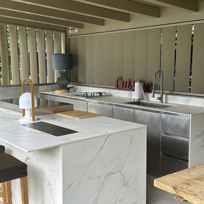 Cuisine-Exterieur-Inox-Vallorbe-rotated