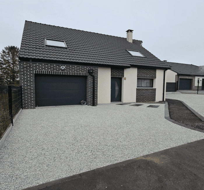 Cureau-entreedegarage-graviers-5